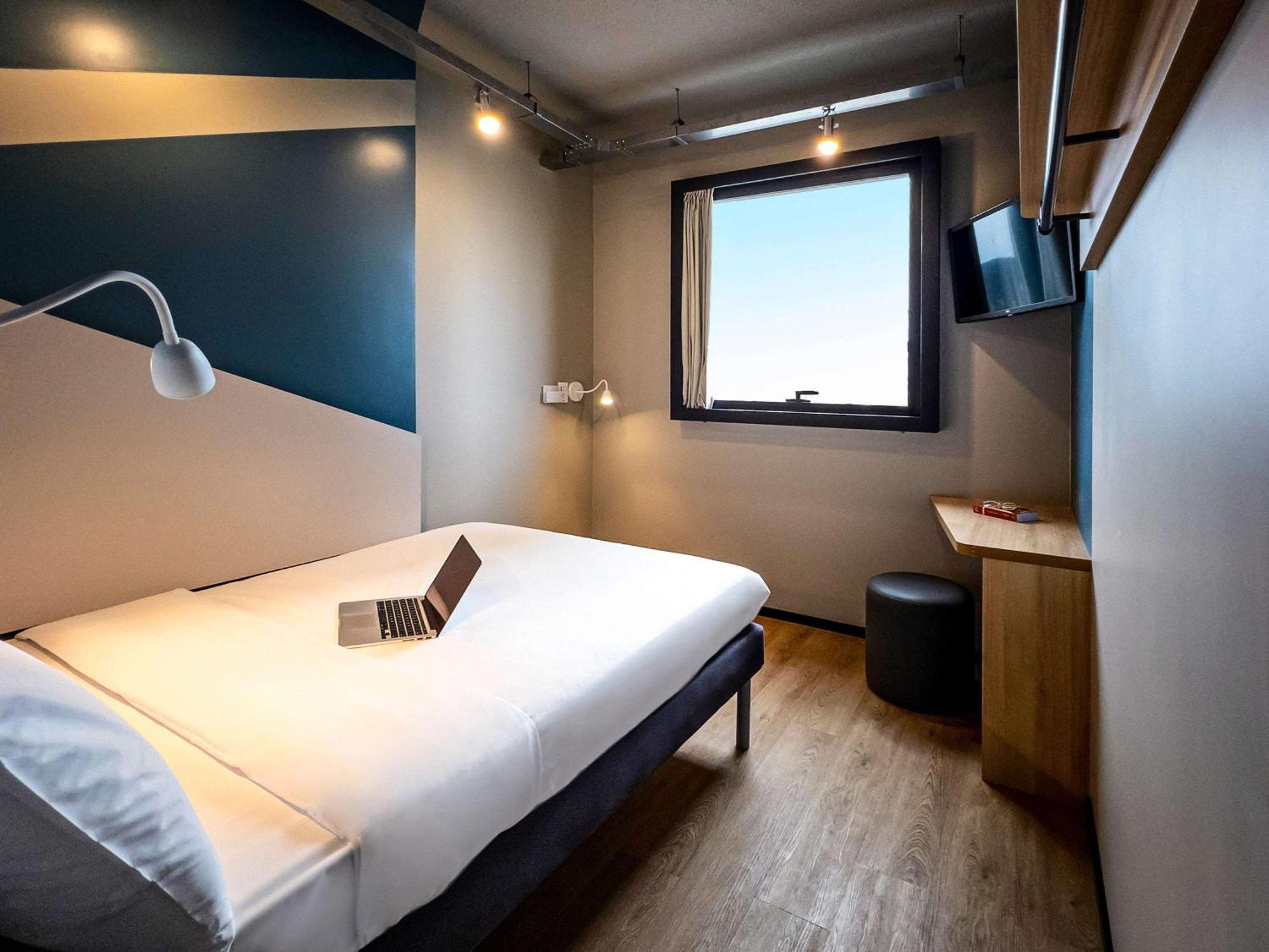Ibis Budget Balneário Camboriú Esterno foto
